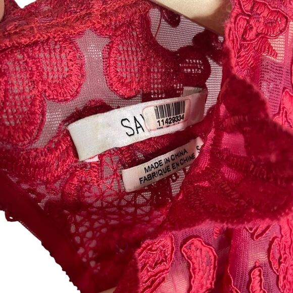 Saylor Norma Red Lace Top Long Sleeve High Neck Sheer - Picture 10 of 12